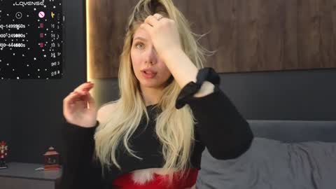 Lisa online show from 12-29-24, 08:15