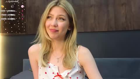 Lisa online show from 02-19-25, 10:53