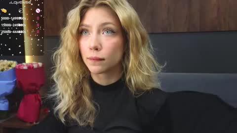 Lisa online show from 03-08-25, 09:29