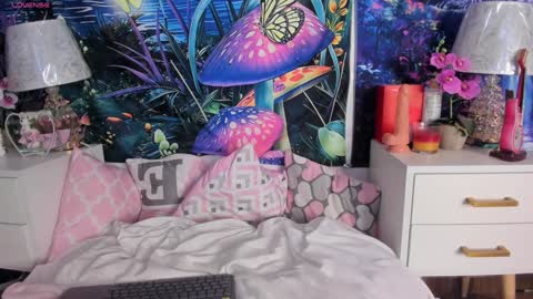 Snapshot of rainbow__coockie chatting on 02-02-25, 01:55 rainbow__coockie online show from 02-02-25, 01:55