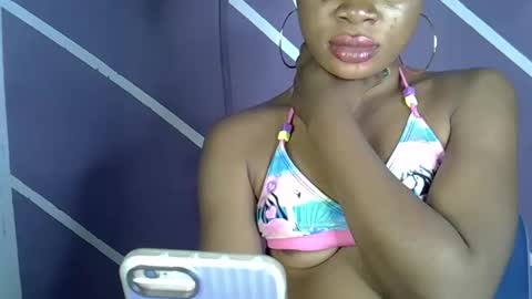 rainbow baby26 online show from 09-25-25, 07:28