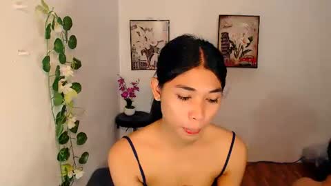 raindrizzle1706 online show from 12-18-25, 01:39