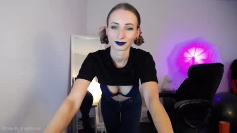 Snapshot of rainleiwa chatting on 10-04-25, 03:43 Call me Lei online show from 10-04-25, 03:43