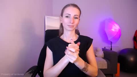 Snapshot of rainleiwa chatting on 02-08-26, 04:32 Call me Lei online show from 02-08-26, 04:32