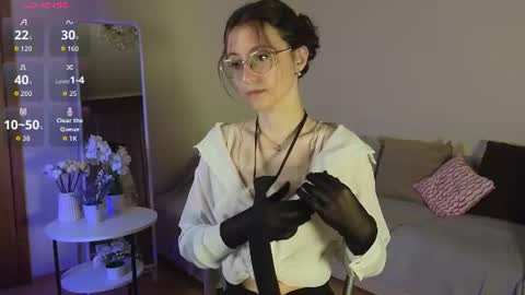 rainybella online show from 06-13-26, 07:17