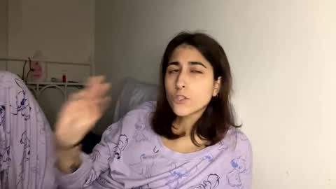 Ray Ray online show from 01-03-25, 06:44