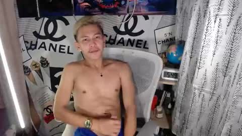 ralfhuge24 online show from 04-22-26, 09:49