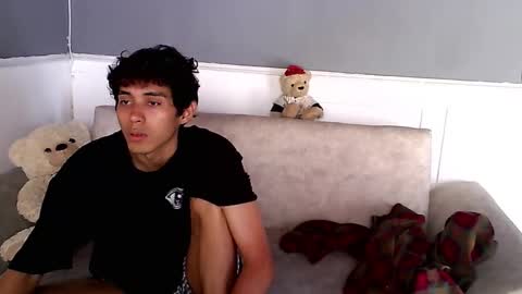 rami_hot0 online show from 10-06-25, 07:22