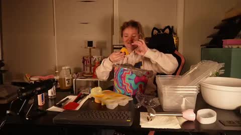 Snapshot of ramichick chatting on 03-05-25, 02:03 Rami online show from 03-05-25, 02:03