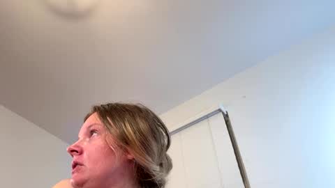 Snapshot of ramichick chatting on 09-14-25, 01:49 Rami online show from 09-14-25, 01:49