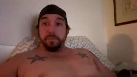 Snapshot of randallpink1111 chatting on 11-14-25, 08:24 Randall Pink. online show from 11-14-25, 08:24