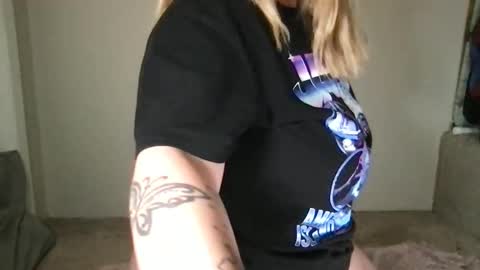 Randii online show from 12-15-25, 09:13