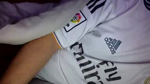 Snapshot of randobad12 chatting on 11-16-25, 11:21 randobad12 online show from 11-16-25, 11:21