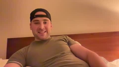 randomdude5950 online show from 09-17-25, 01:40