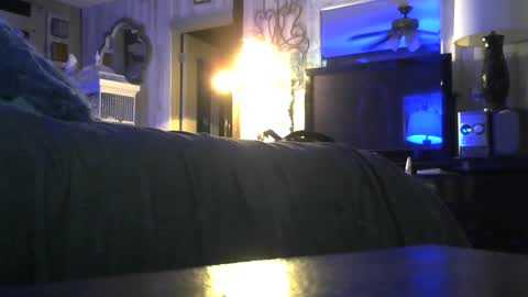 Randy8inbater online show from 12-22-24, 07:54