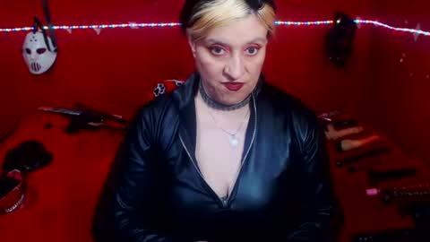 Snapshot of randymaturex01 chatting on 05-29-26, 02:31 Sonia online show from 05-29-26, 02:31