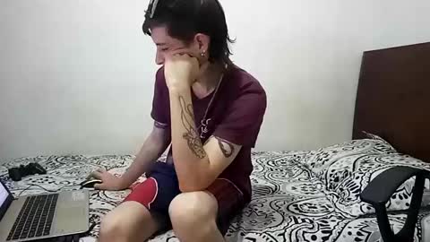Snapshot of rangel_sex chatting on 02-10-25, 11:55 Rangel and Lola online show from 02-10-25, 11:55