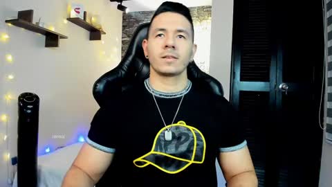 Jonas online show from 01-12-25, 12:18