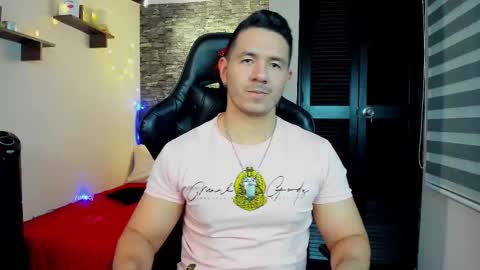 Jonas online show from 03-06-25, 01:58