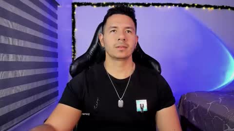 Jonas online show from 01-05-26, 11:41