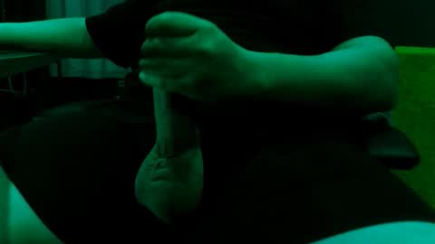 Raptor online show from 10-28-25, 05:04