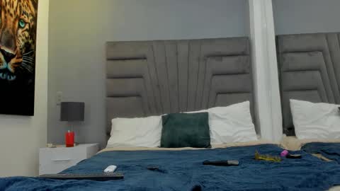 Raphael Nyon online show from 02-01-26, 04:00