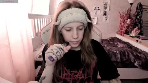 Rapunzel online show from 03-15-26, 01:28