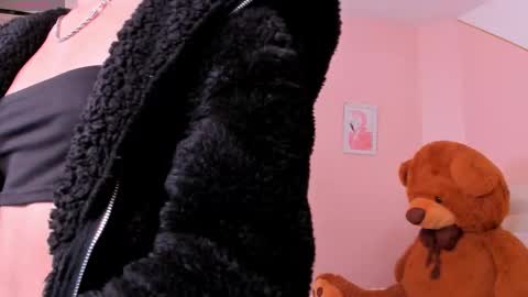 Raquel Moon online show from 03-13-26, 12:01