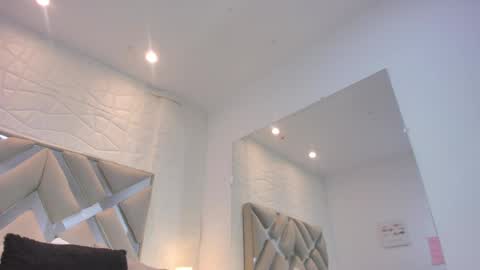 Raquel Moore  online show from 04-23-26, 12:40