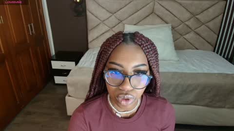 Raquel online show from 01-23-25, 11:37