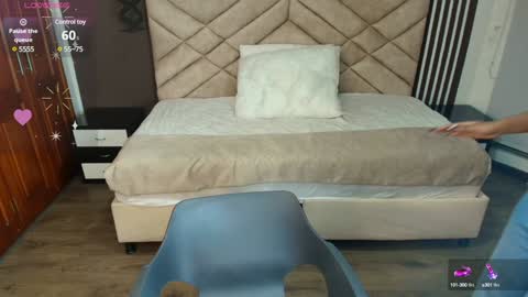 Raquel online show from 02-06-25, 11:21