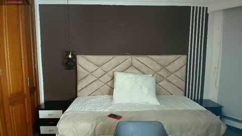 Raquel online show from 02-09-25, 11:25