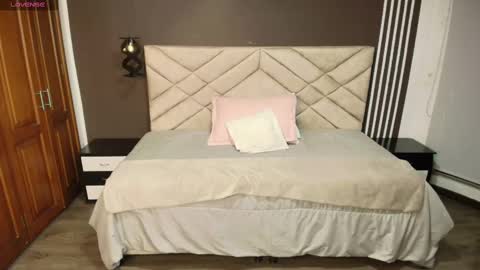 Raquel online show from 03-02-25, 11:39