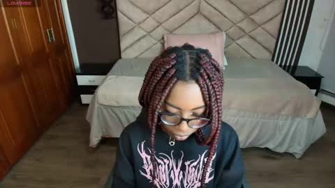 Raquel online show from 03-11-25, 11:33