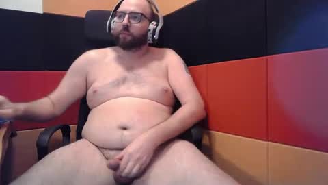 Snapshot of rascalpup chatting on 02-23-25, 10:20 rascalpup online show from 02-23-25, 10:20