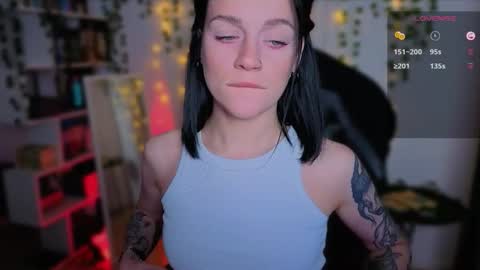 Snapshot of raspberry__girl chatting on 09-23-25, 09:07 Rita My schedule for this week Thursday-Monday online show from 09-23-25, 09:07