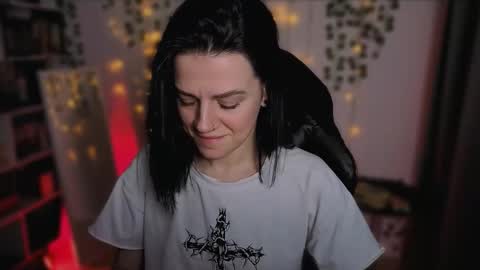 Snapshot of raspberry__girl chatting on 10-05-25, 08:29 Rita My schedule for this week Thursday-Monday online show from 10-05-25, 08:29