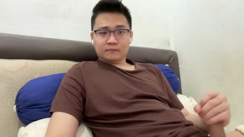 Snapshot of ratedepic17 chatting on 01-23-25, 04:15 randomnaut online show from 01-23-25, 04:15