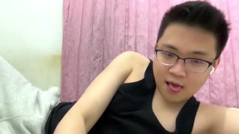 Snapshot of ratedepic17 chatting on 02-20-25, 06:35 randomnaut online show from 02-20-25, 06:35