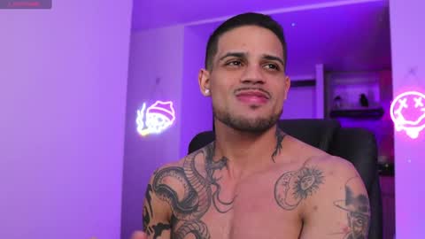 Snapshot of rausch77 chatting on 12-19-24, 07:29 rausch77 online show from 12-19-24, 07:29