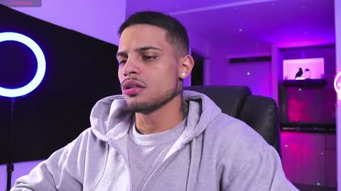 Snapshot of rausch77 chatting on 12-29-24, 10:12 rausch77 online show from 12-29-24, 10:12