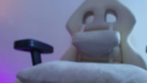 Snapshot of rave_paradise chatting on 09-21-25, 12:07 online show from 09-21-25, 12:07