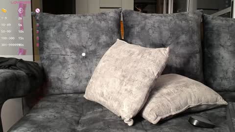 Raven online show from 12-15-24, 04:29