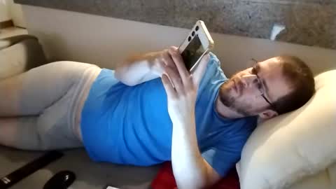 Raven online show from 04-17-26, 02:36