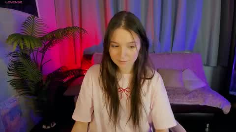 Raven online show from 03-09-26, 01:37