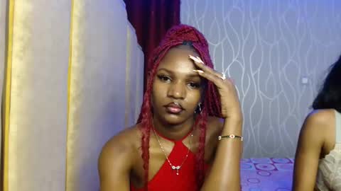 Snapshot of raven_luxe chatting on 06-05-26, 08:47 Raven online show from 06-05-26, 08:47