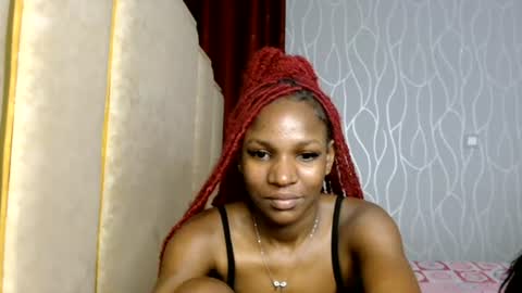 Snapshot of raven_luxe chatting on 06-11-26, 07:12 Raven online show from 06-11-26, 07:12
