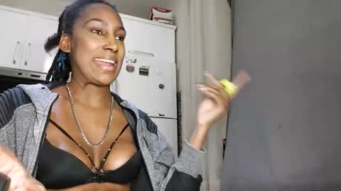 ravenbby online show from 04-17-26, 08:34