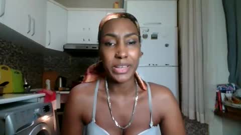 ravenbby online show from 04-21-26, 08:44