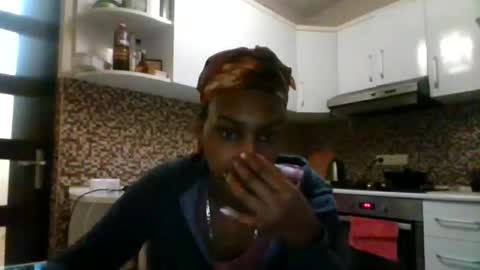 ravenbby online show from 04-28-26, 08:03